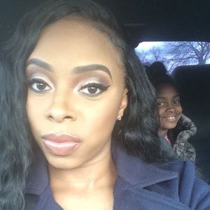 Meet your Posher, Treneea